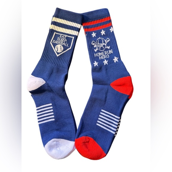 NWT Unisex Baseball Crew Socks, Great Gift For Fans, 2 Pairs One Size 8-13 - Picture 4 of 9